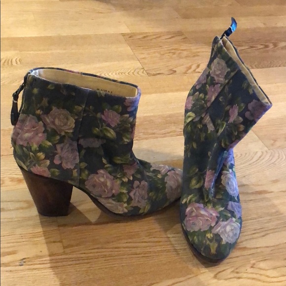 rag & bone Shoes - Rag & Bone Floral Booties